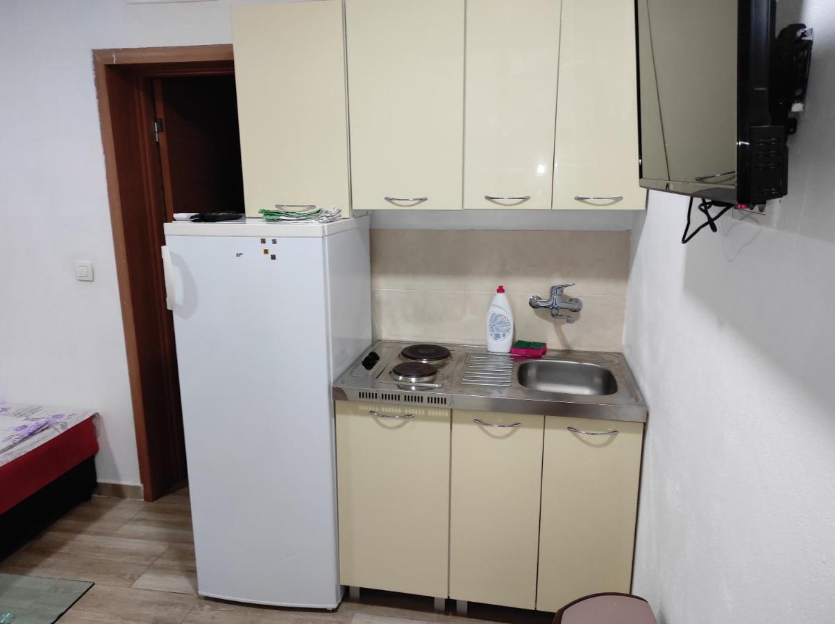 Apartment Perutovic Сутоморе Екстер'єр фото