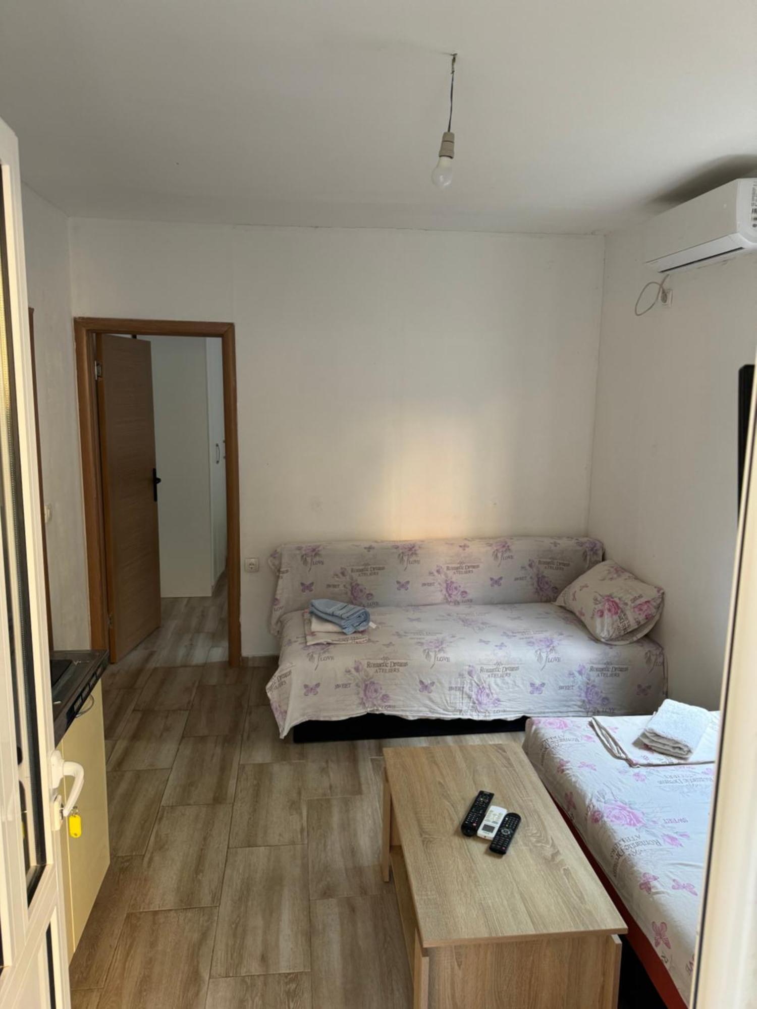 Apartment Perutovic Сутоморе Екстер'єр фото