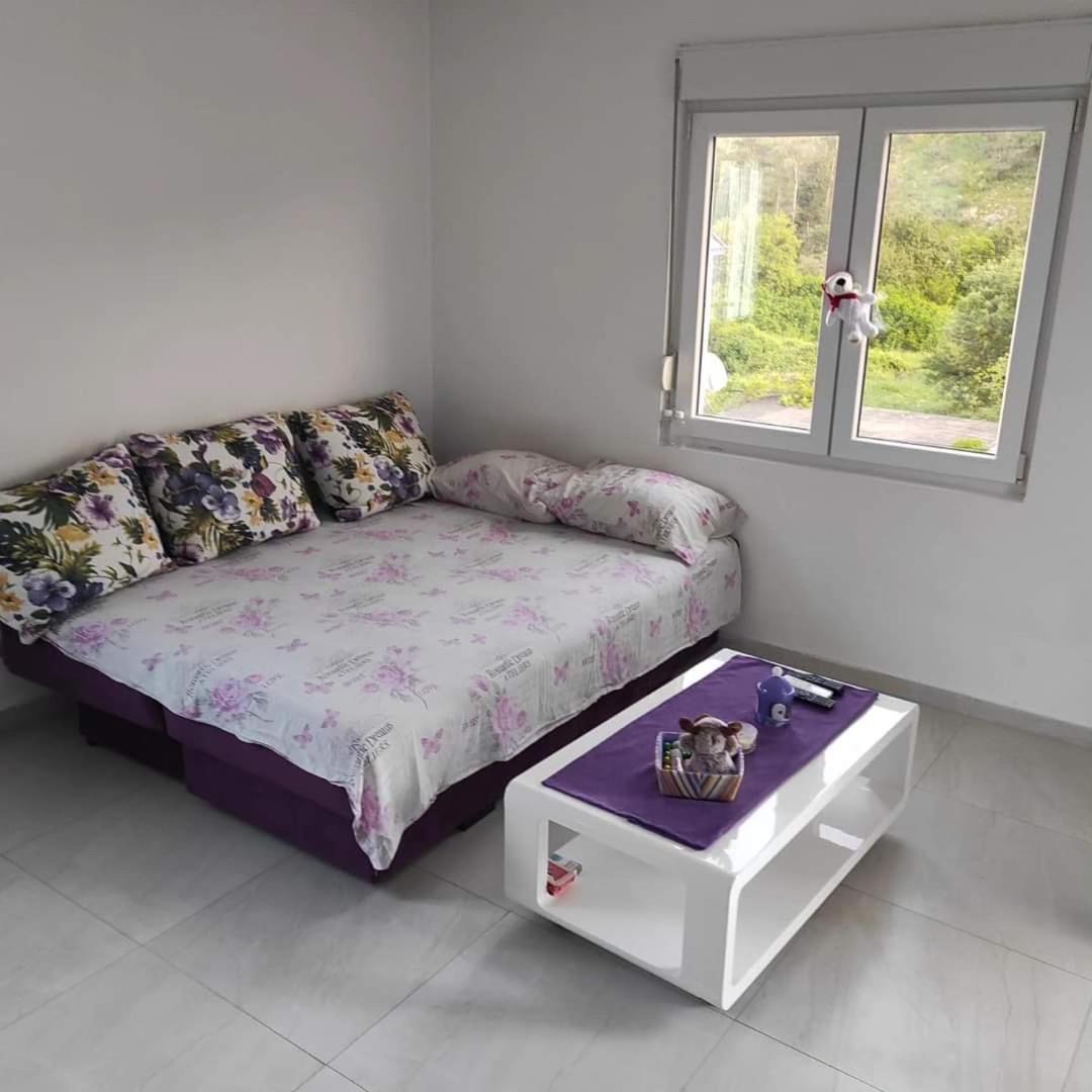 Apartment Perutovic Сутоморе Екстер'єр фото