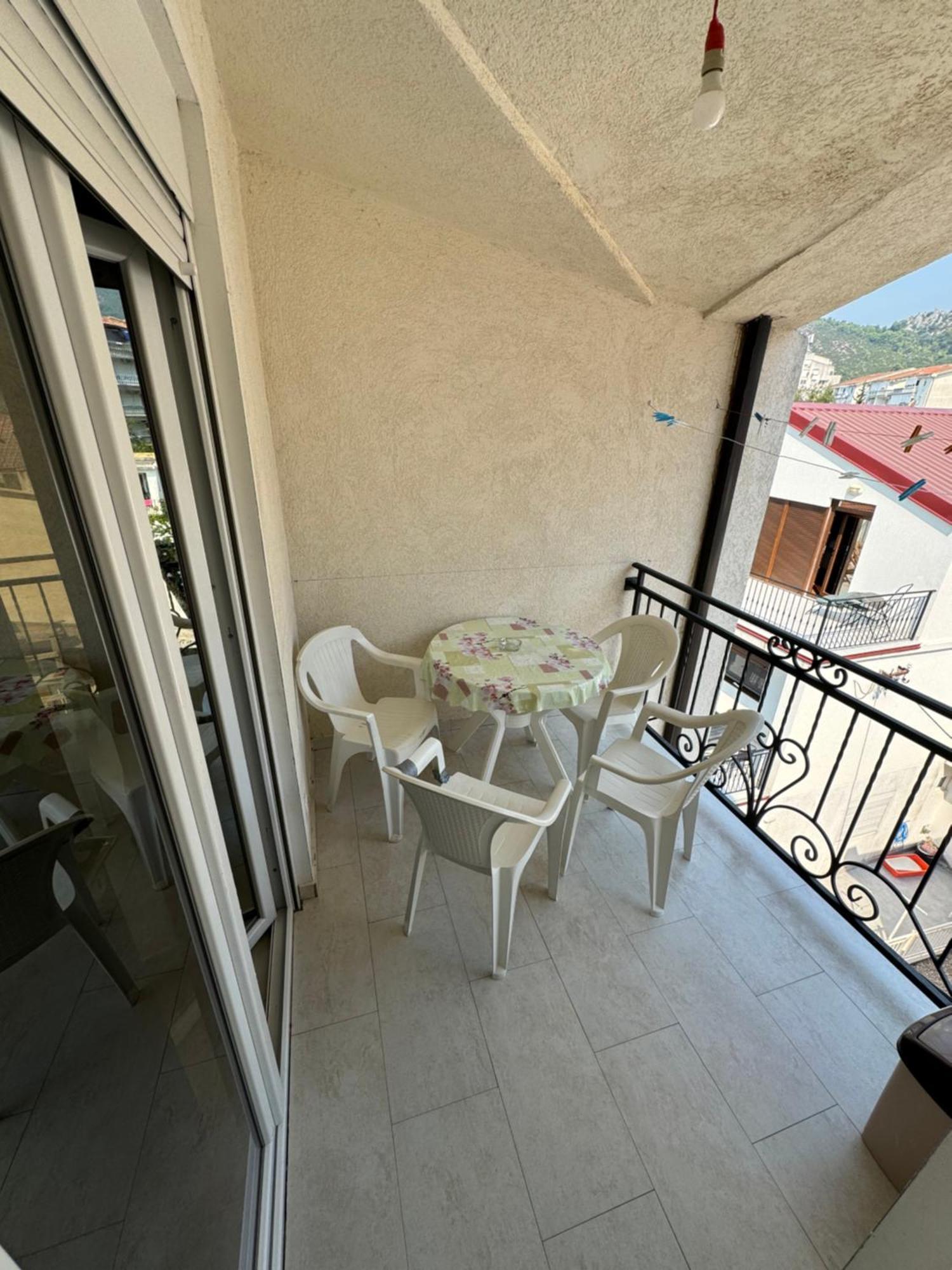 Apartment Perutovic Сутоморе Екстер'єр фото